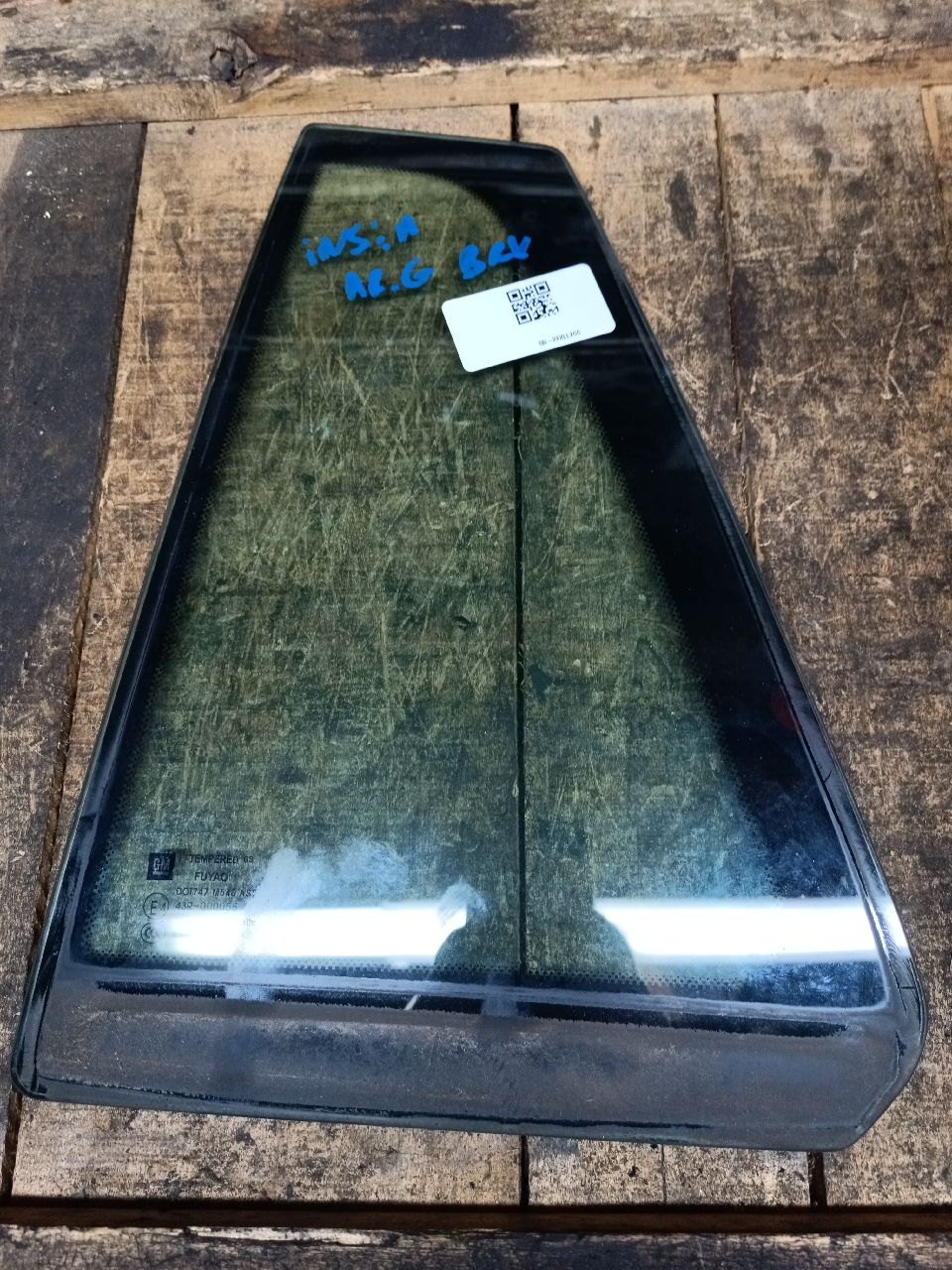 Left rear window (estate)
