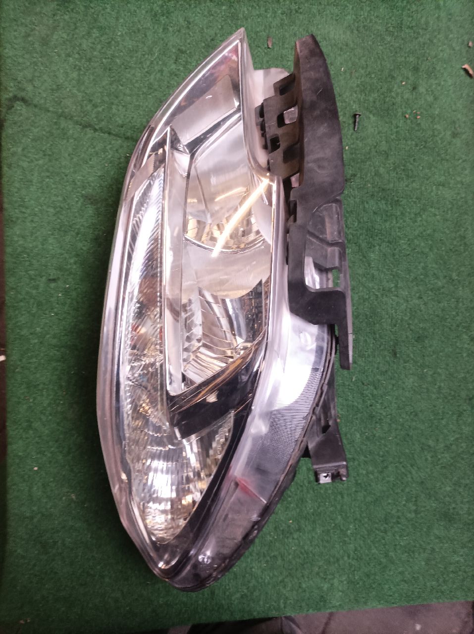 Right front headlight for Opel Mokka