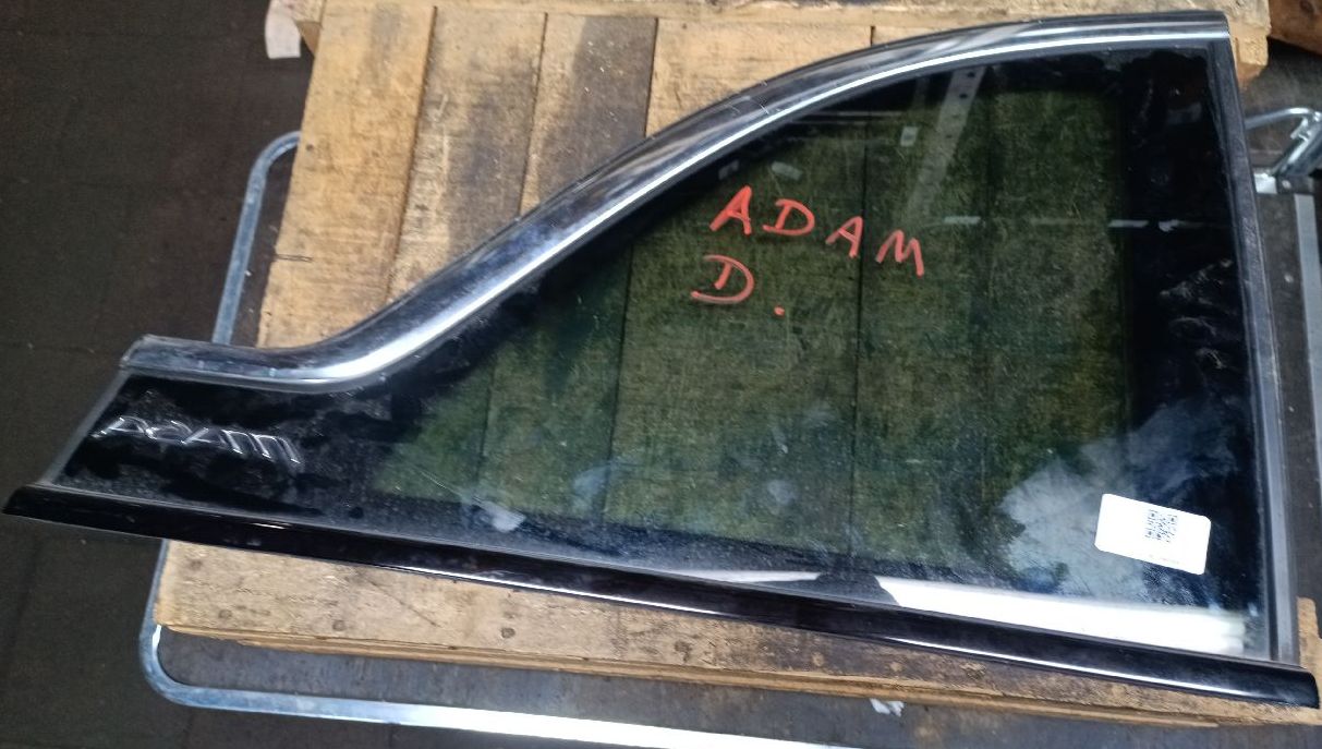 Right rear window glass