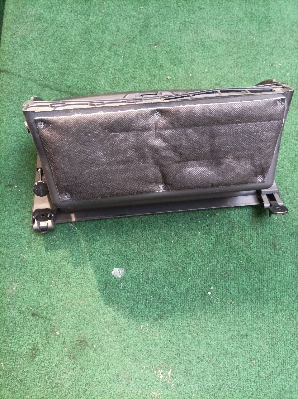 Glove box for Chevrolet Traxx