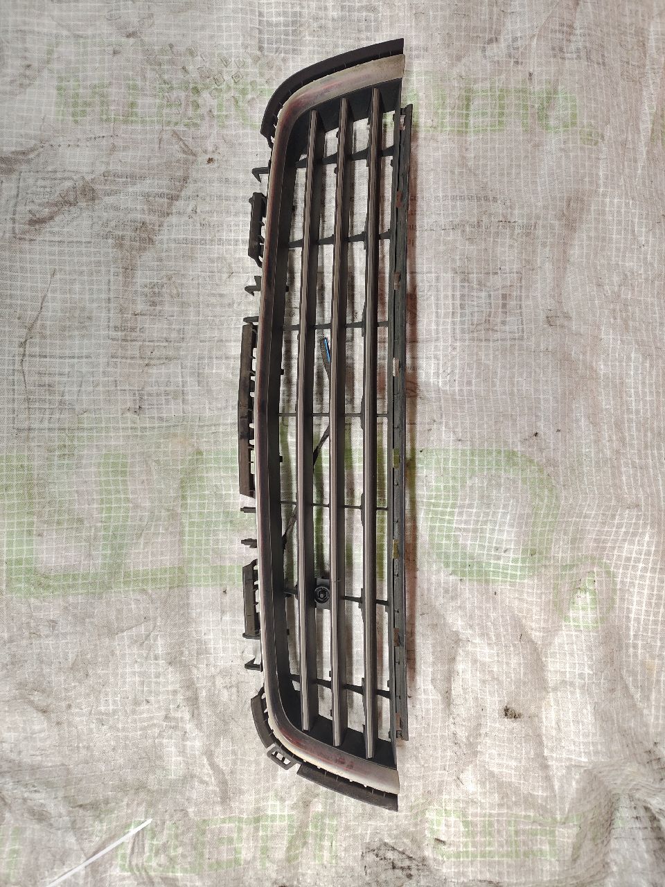 Lower grille for Astra H with chrome