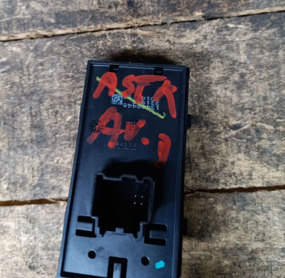 Power window switch