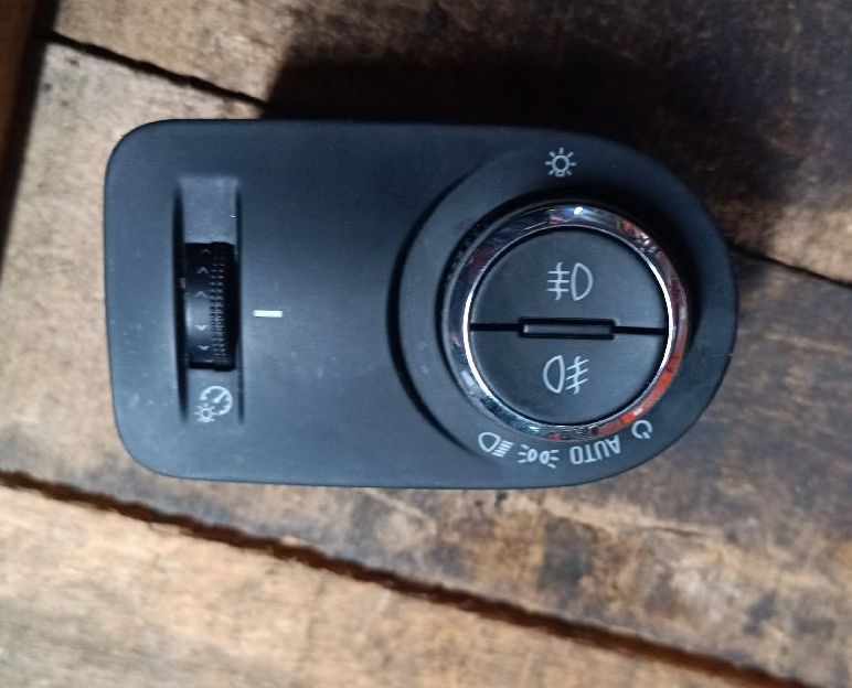 Lighting switch