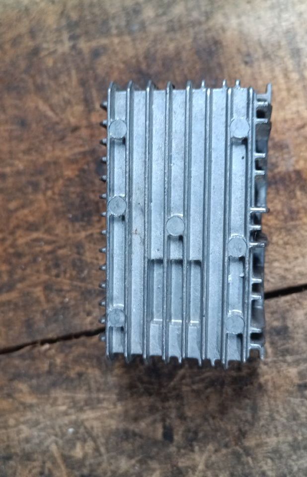 Glow plug relay