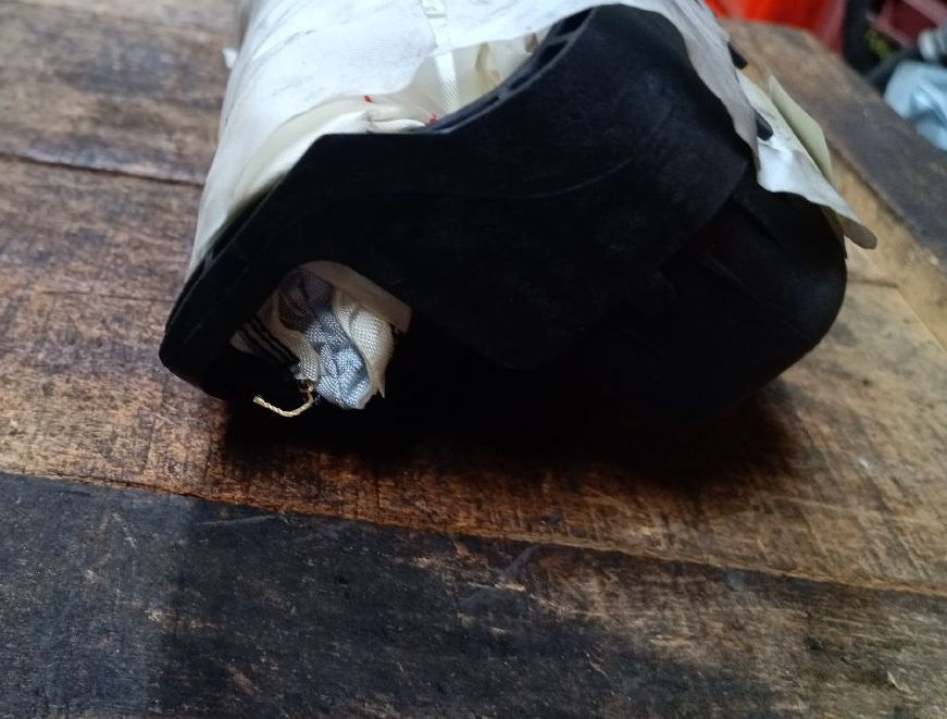 Airbag passager corsa D