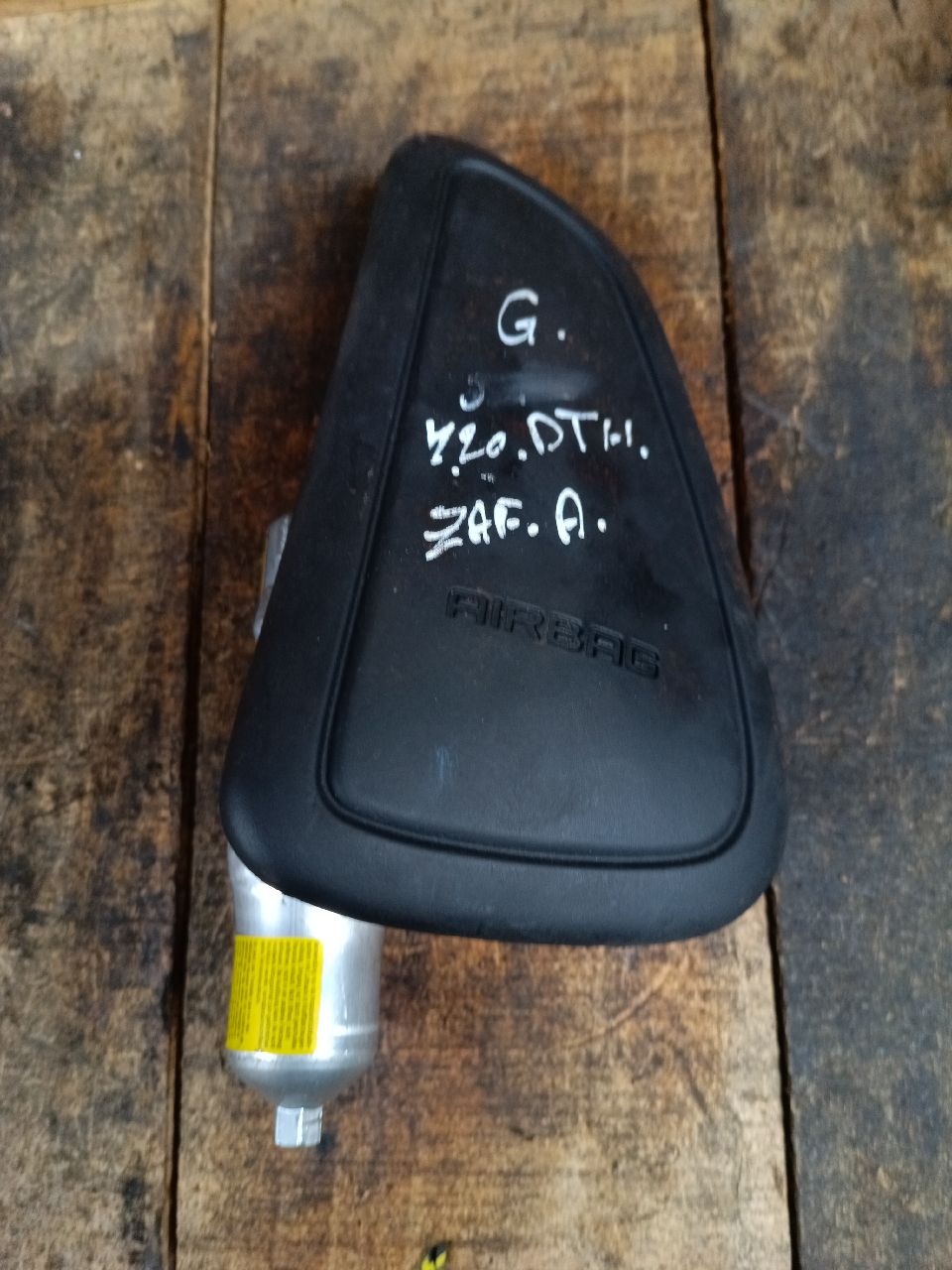 Right airbag