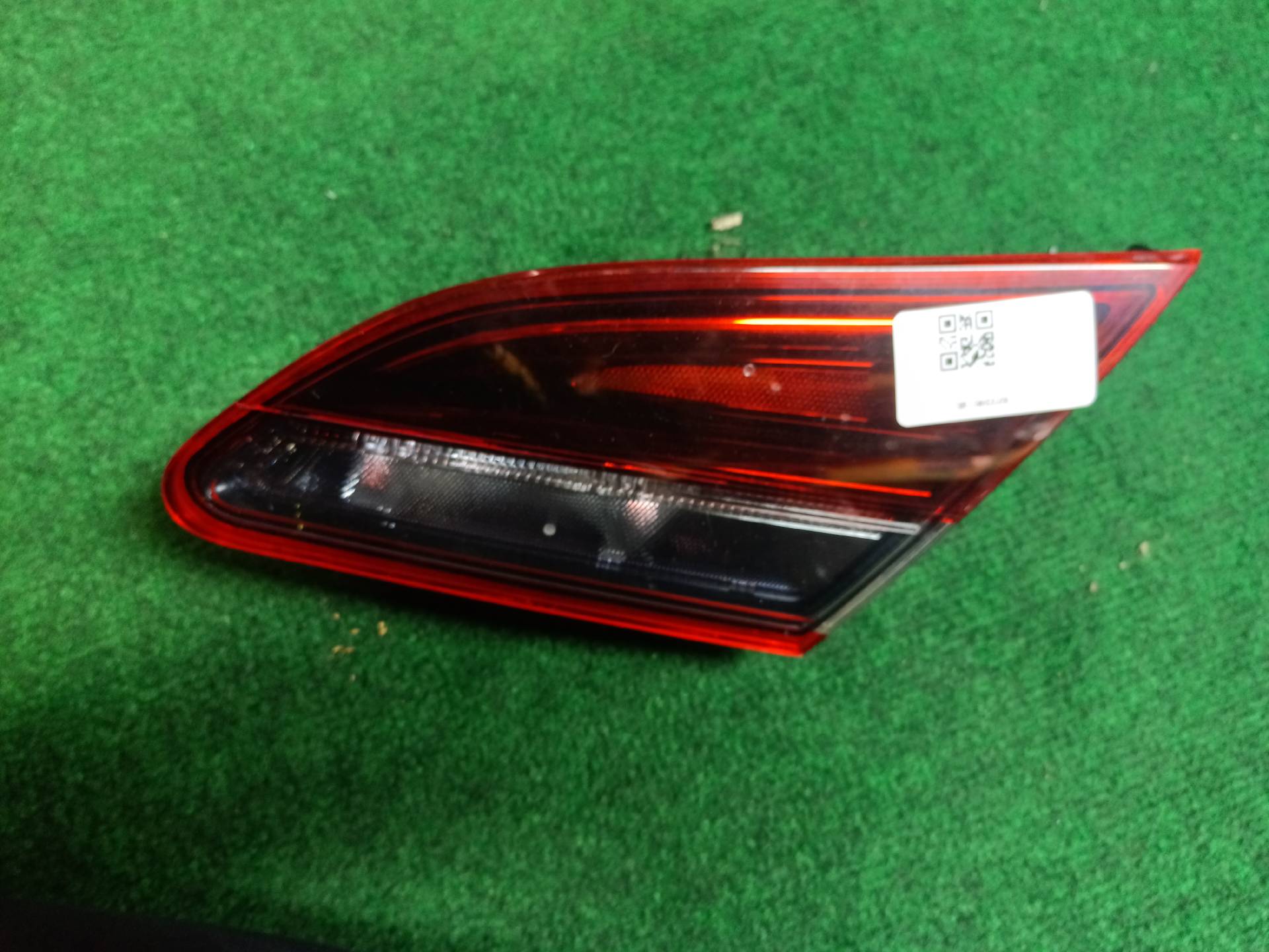 Rechter achterlicht voor Astra J GTC (achterklep), getint glas, LED