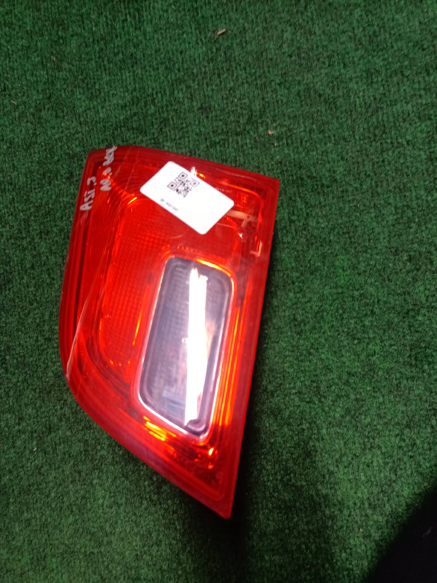 Right rear tail light for Astra J break (hatch tailgate)