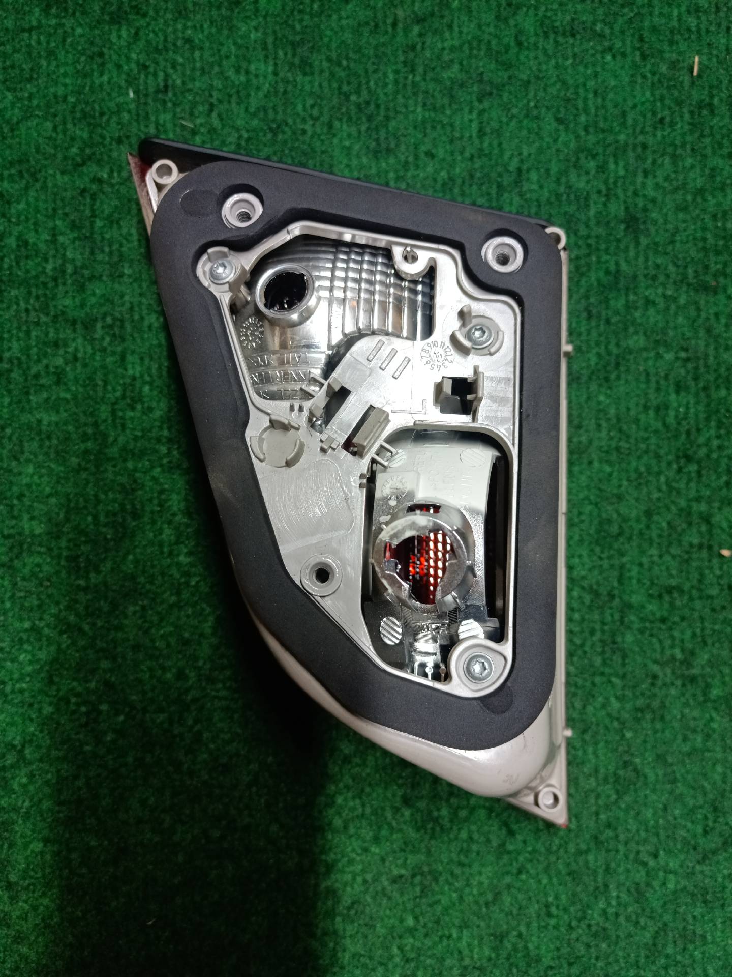 Left rear tail light for Opel Astra J Estate (tailgate)