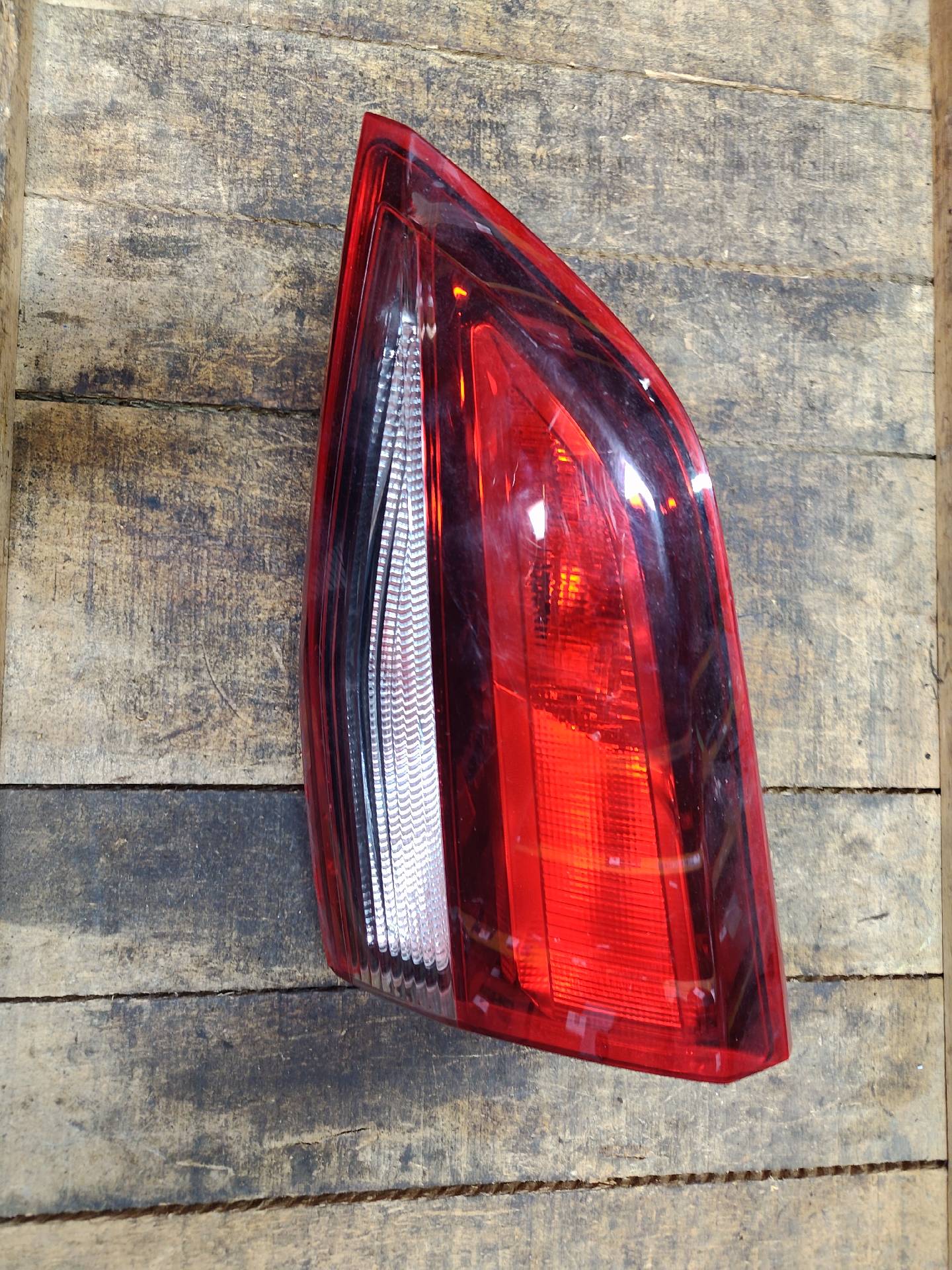 Right rear tailgate light for Opel Astra K estate