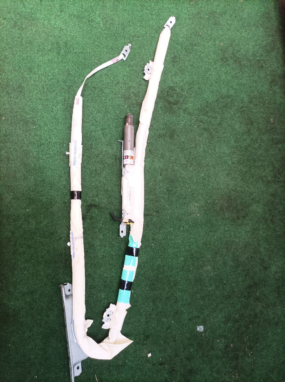 Opel Zafira C right side curtain airbag