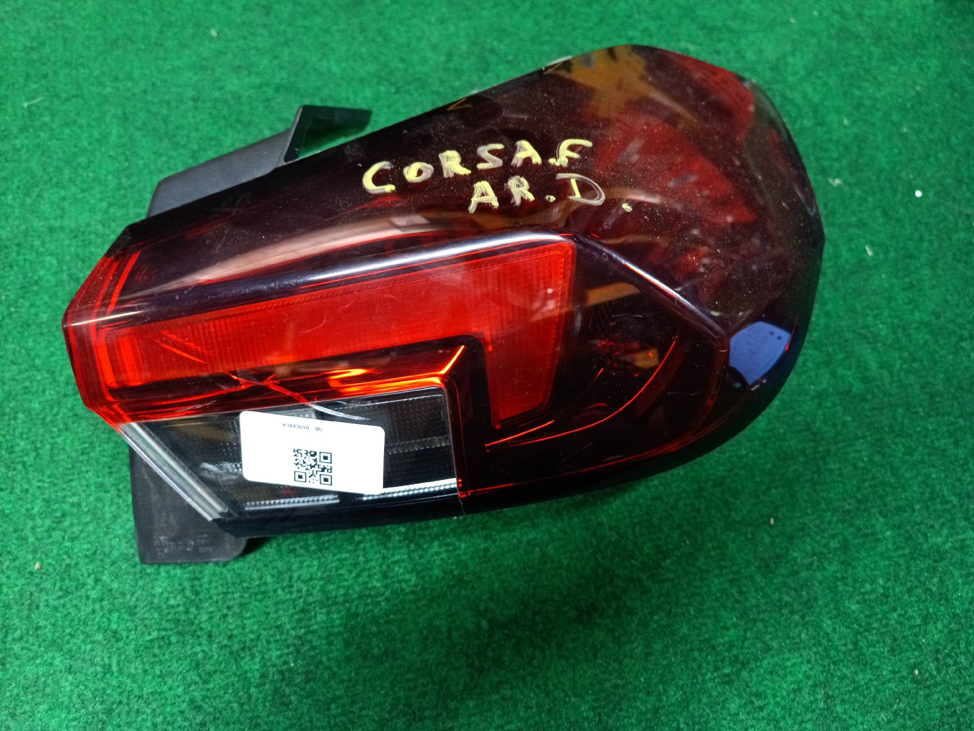 Right rear taillight