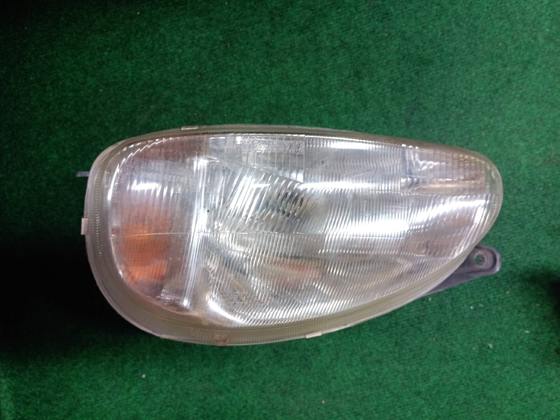 Koplamp links voor Corsa B