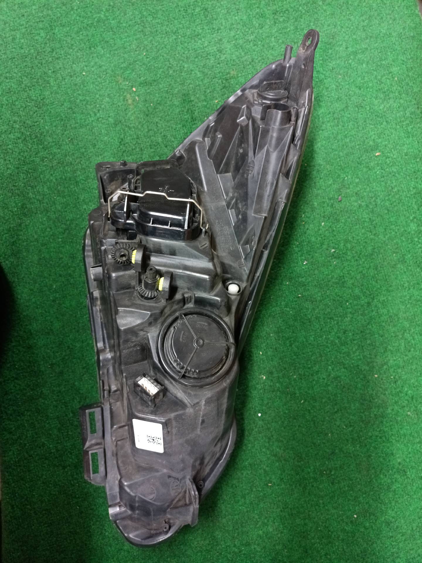 Linker voorkoplamp Opel Corsa D fase 2