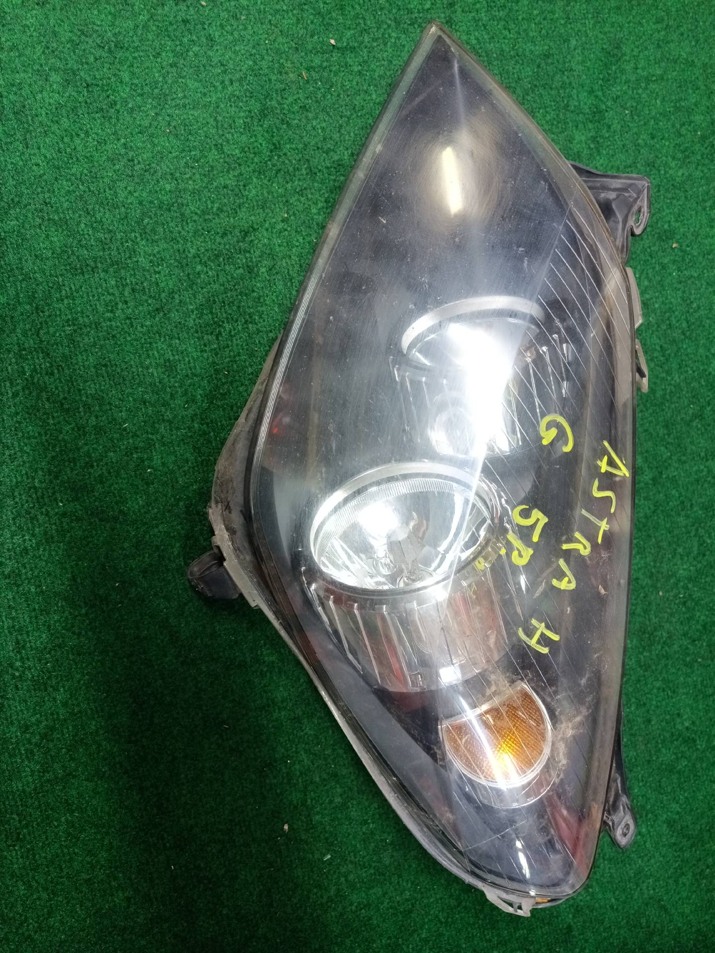 Left front headlight assembly for Opel Astra H