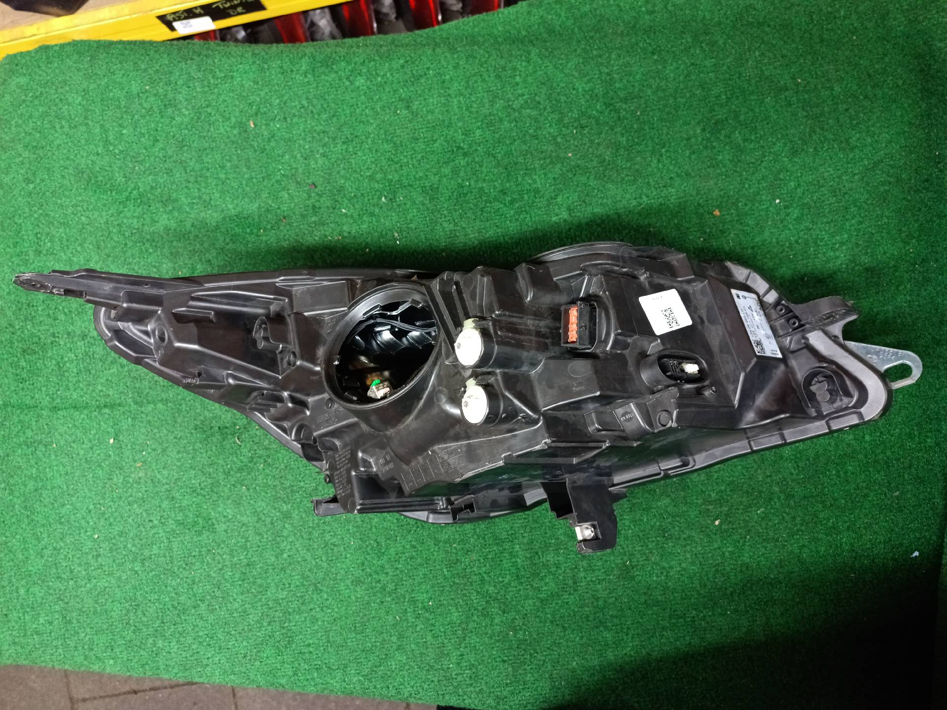 Left front Xenon headlight for Opel insignia