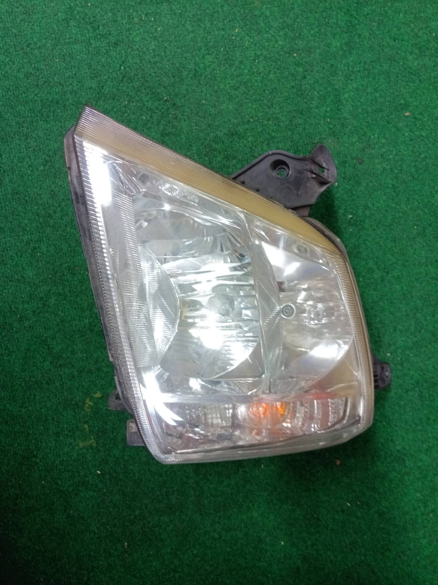 Right front headlight for Meriva A