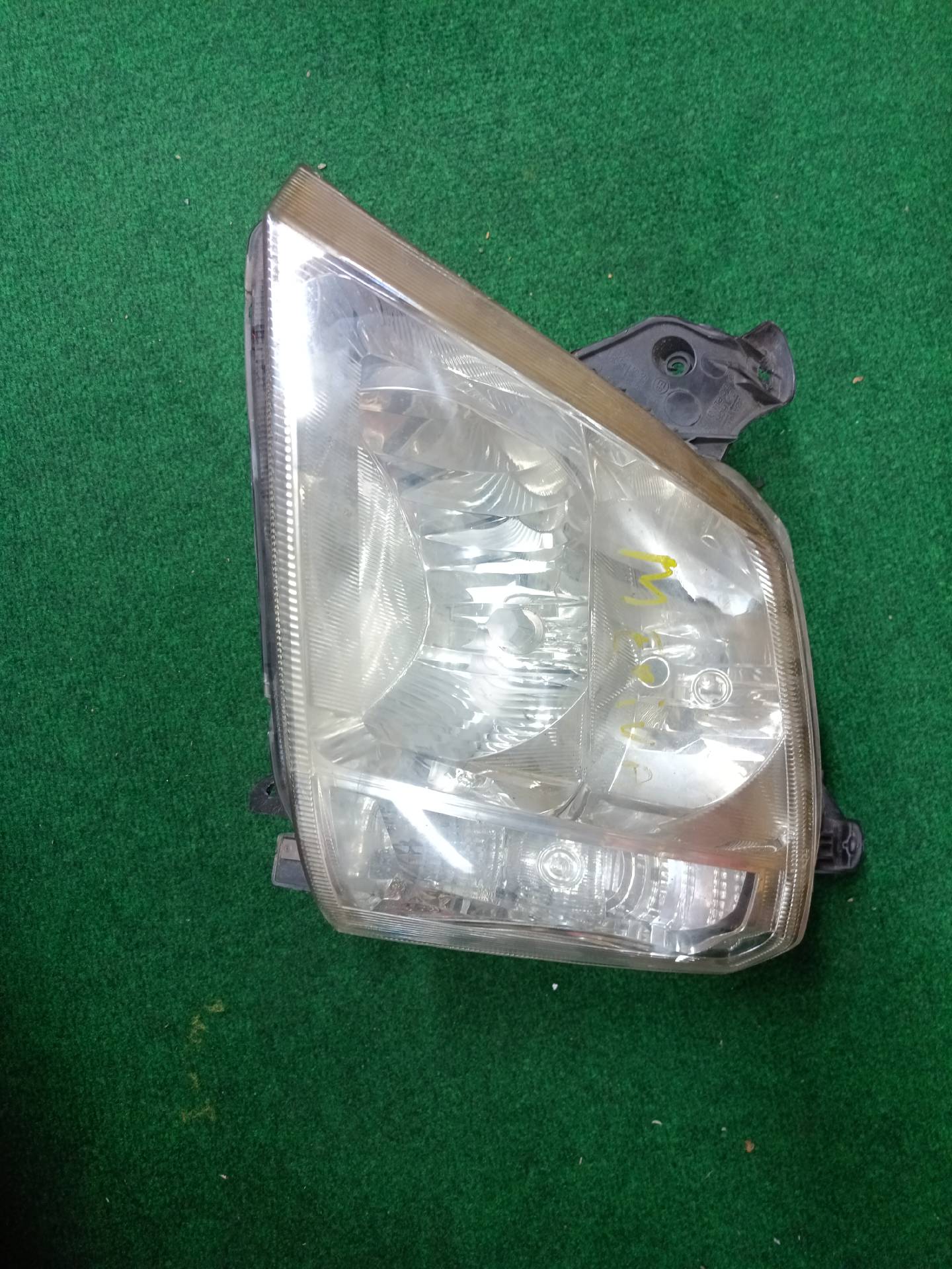 Right front headlight