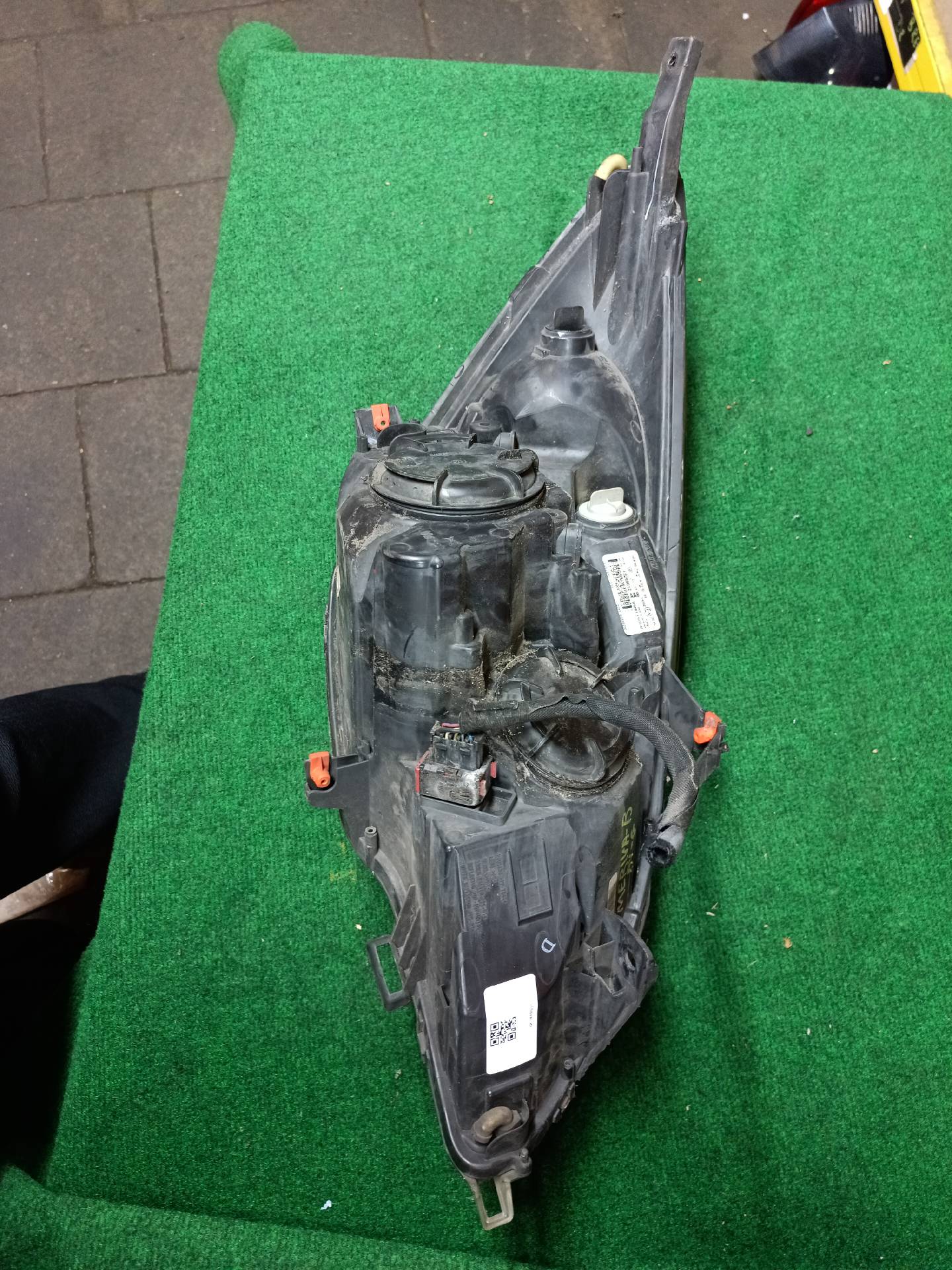 Left front headlight
