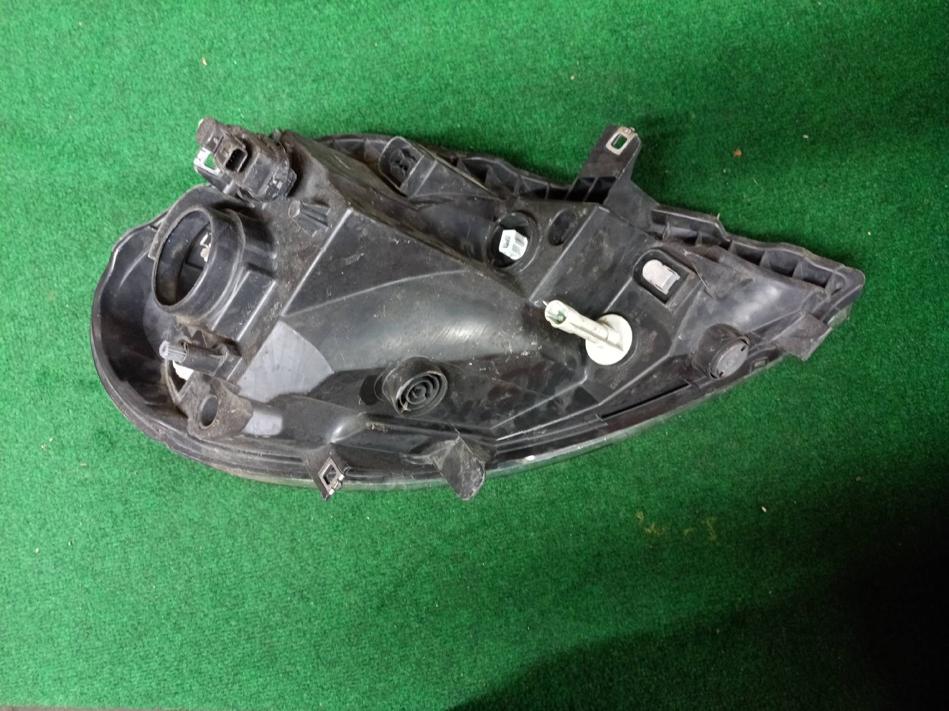 Left Front Headlight for Vivaro A
