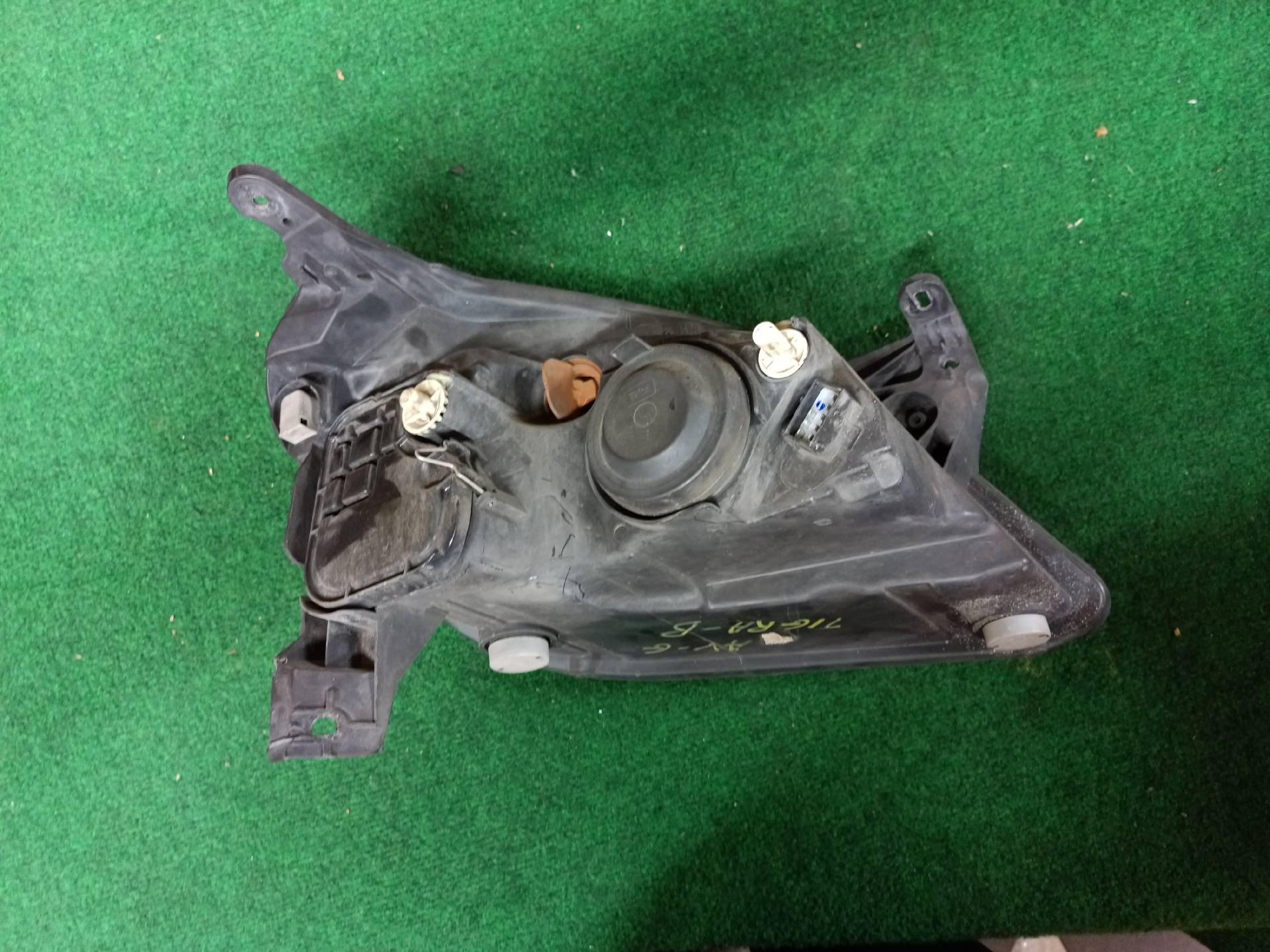 Linker koplamp Tigra B
