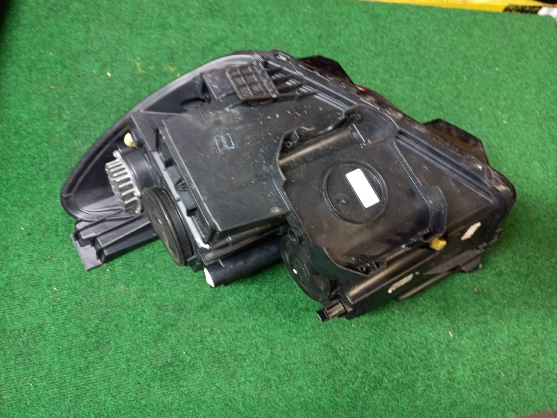 Right Front Headlight for Grandland