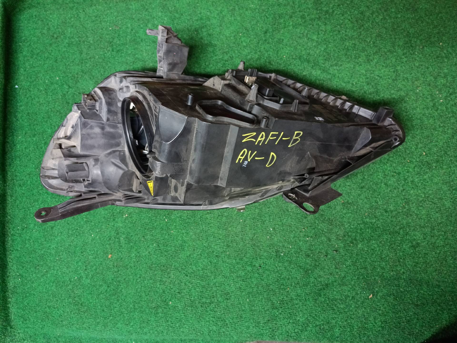 Right front headlight for Zafira B