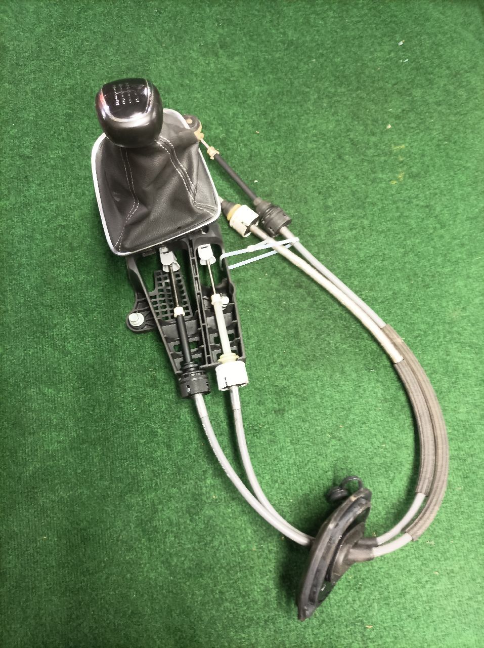 Gear shift lever and cables Opel Astra K F12SHT