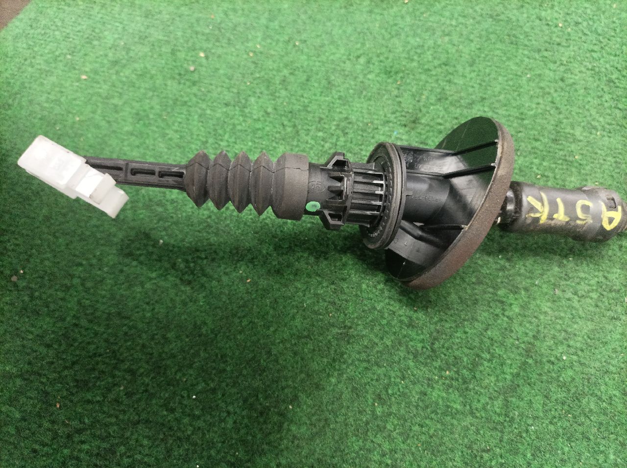Koppelingshoofdcilinder Opel Astra K F12SHT