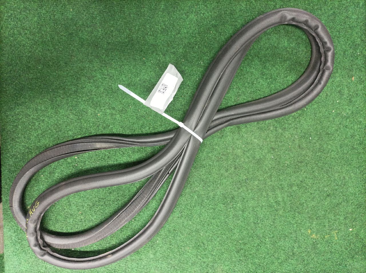 Front left door seal for Opel Astra K 5-door