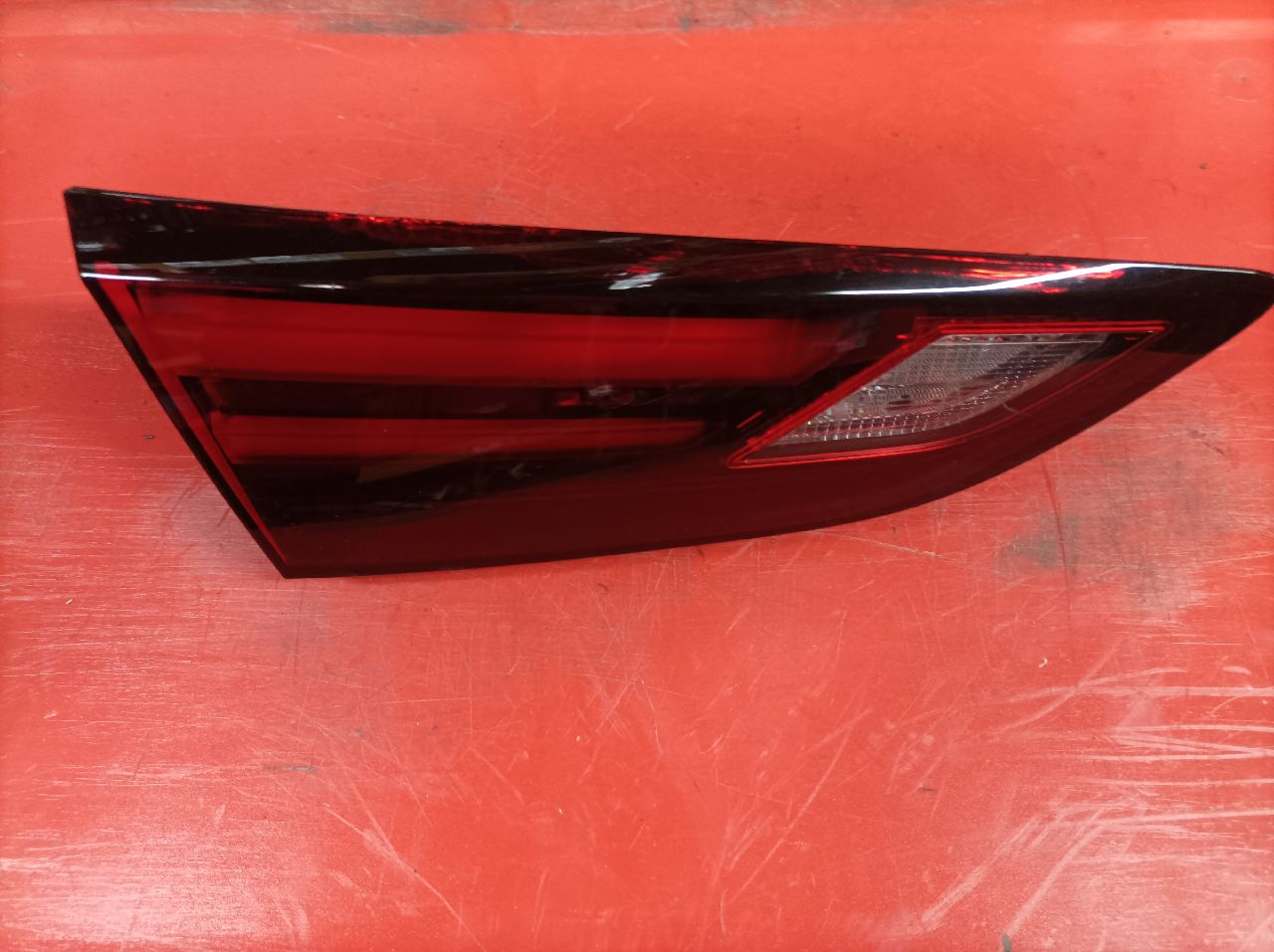 Left rear tailgate light for Opel Astra K 5-door