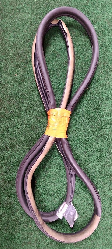 Left front seals