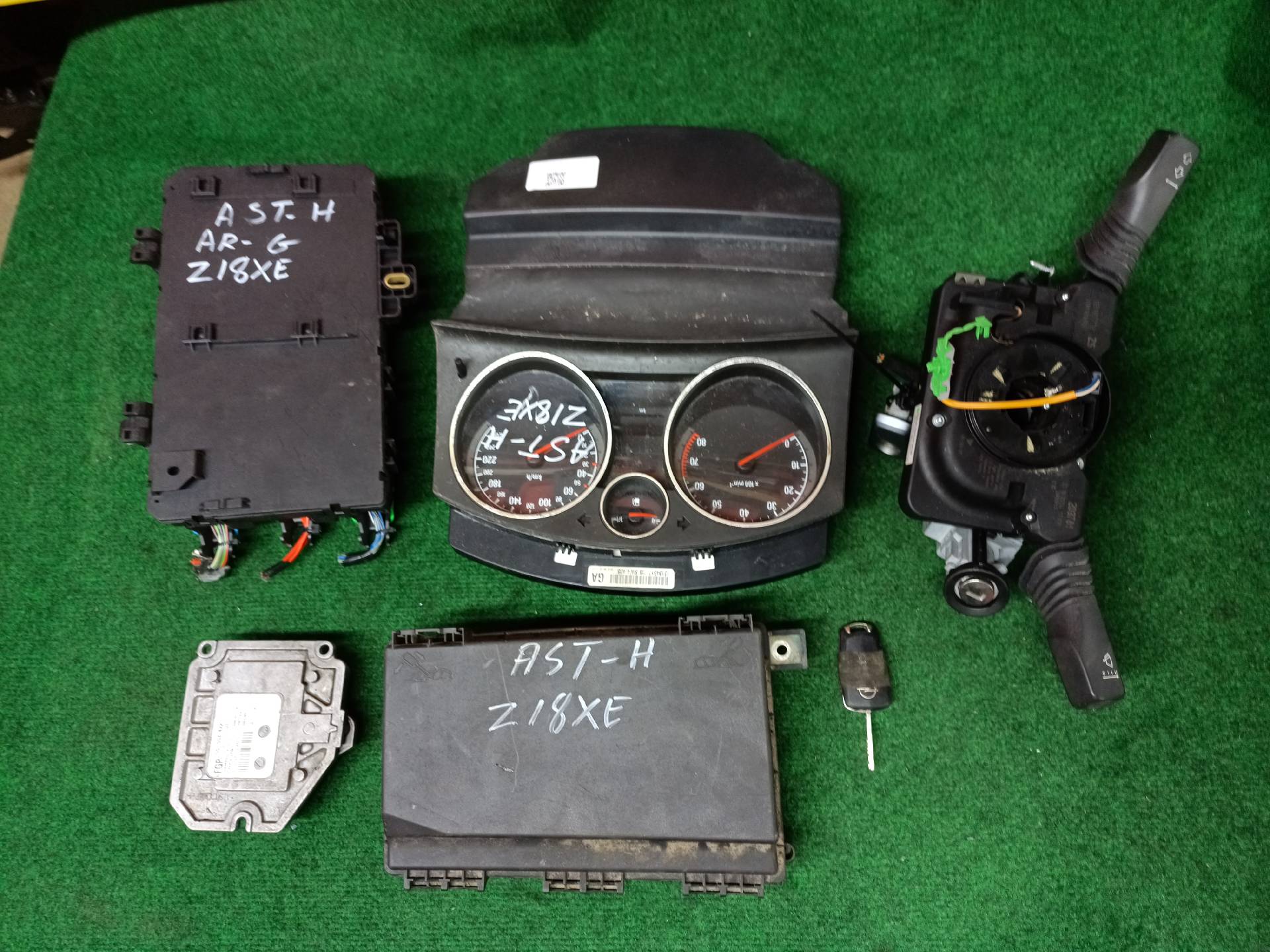 ZI8xe housing kit