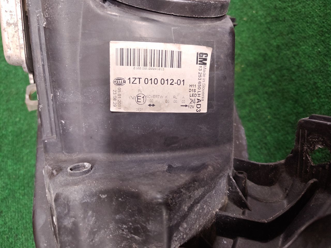 Complete left headlight astra j xenon phase 1