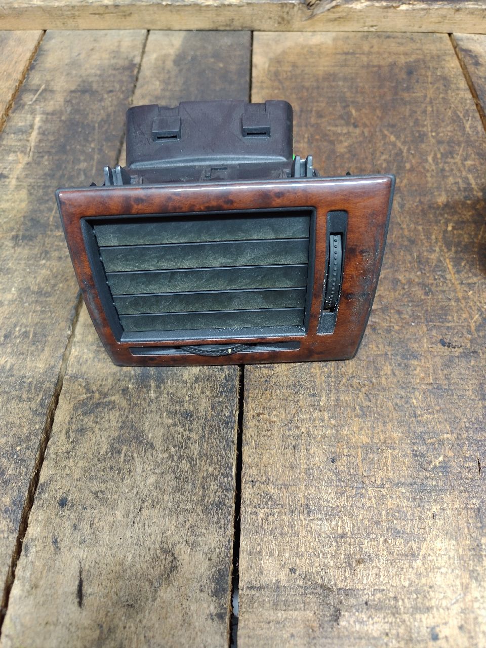 Right front air vent