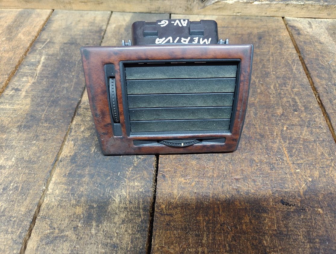 Front left air vent