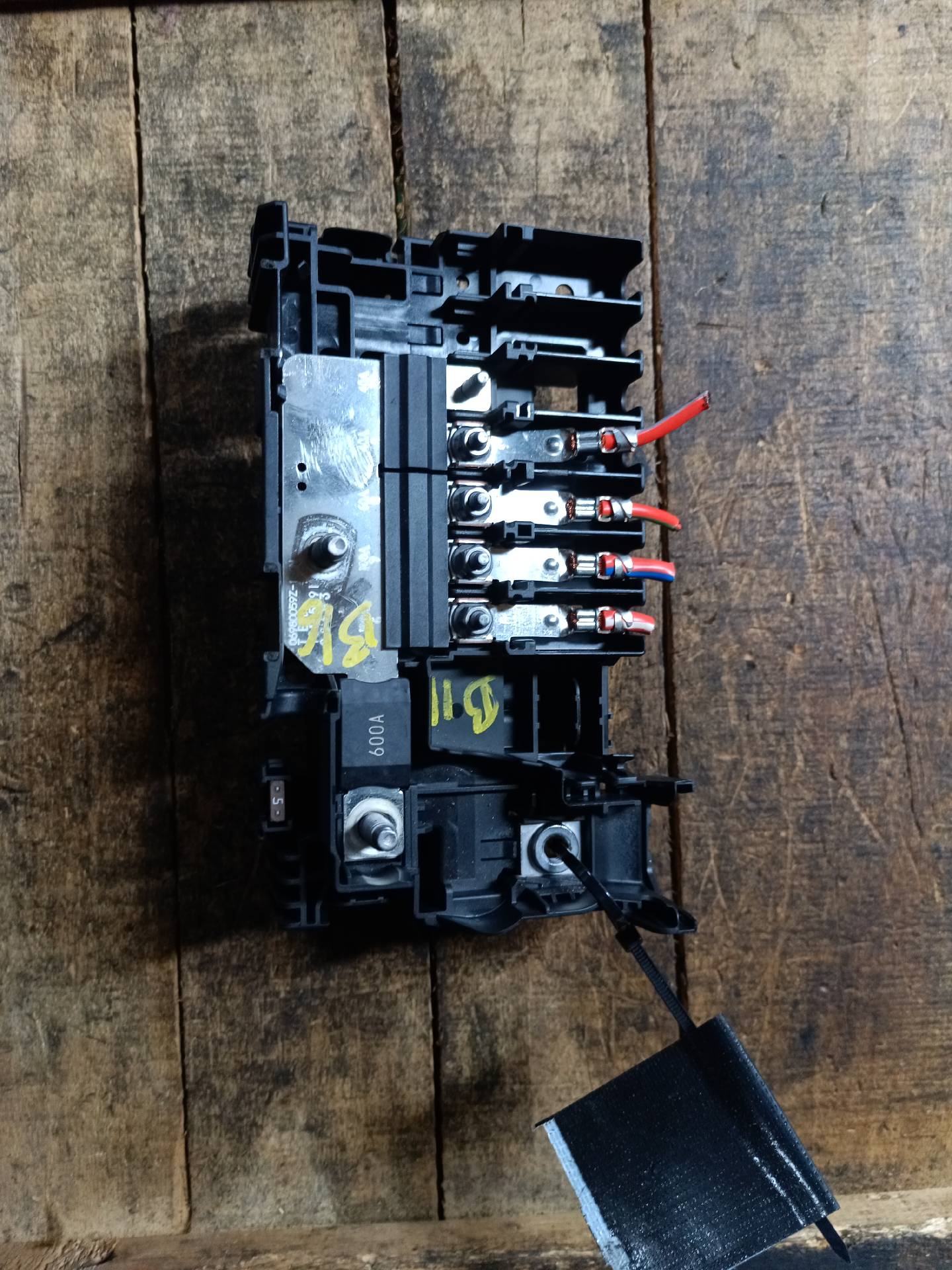 Fuse box