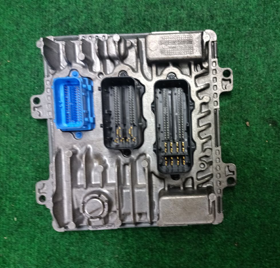 ECU (Electronic Control Unit)