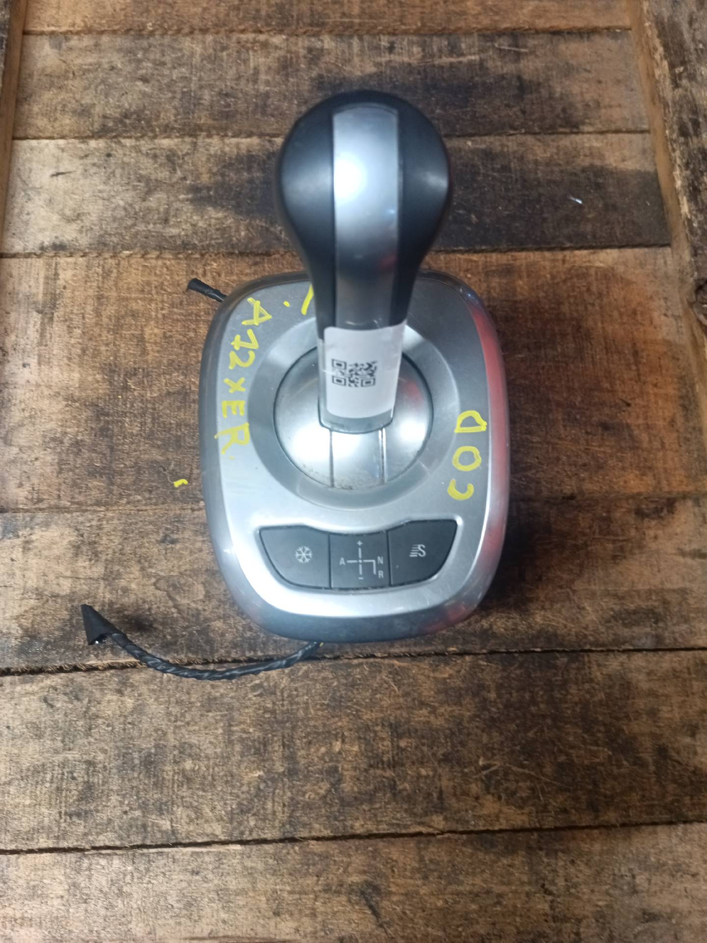 Automatic gear lever