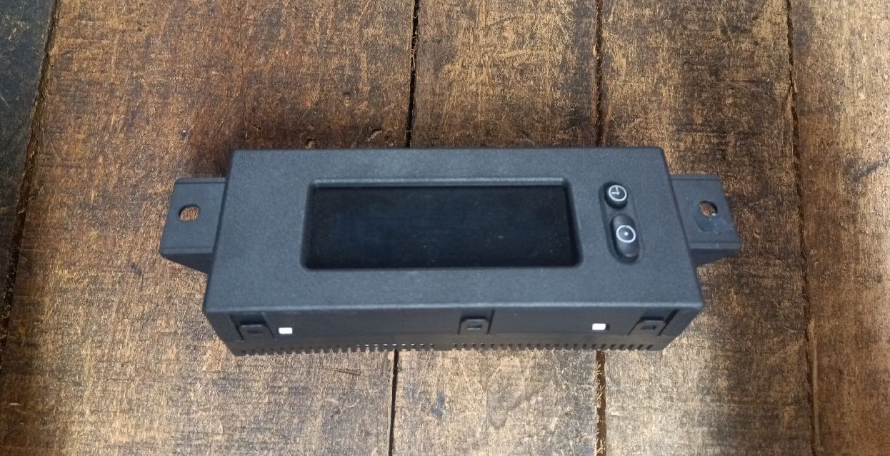 Small display AG