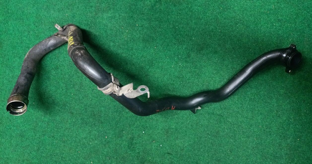Intercooler Intake Tube