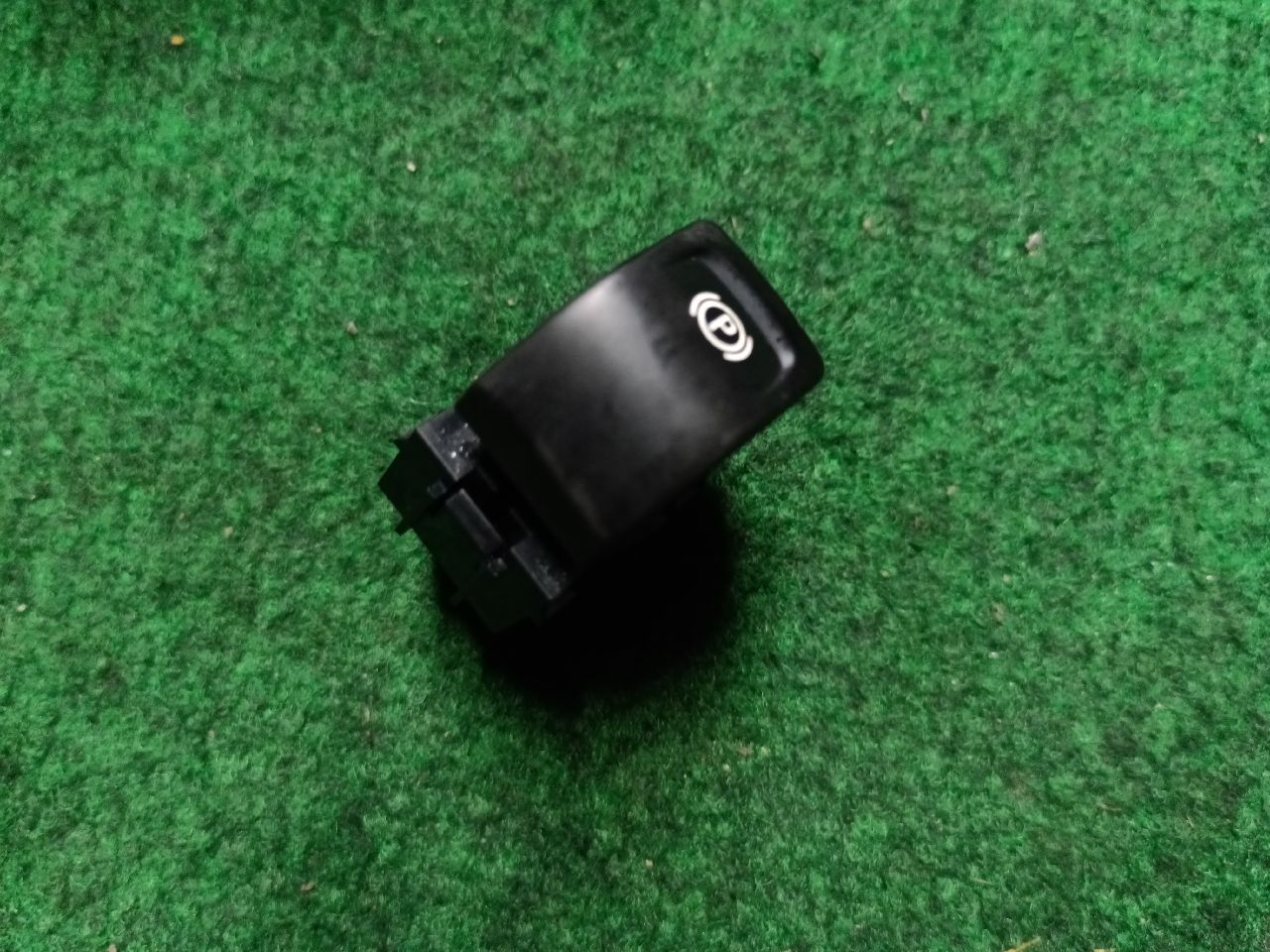 Parking brake control switch