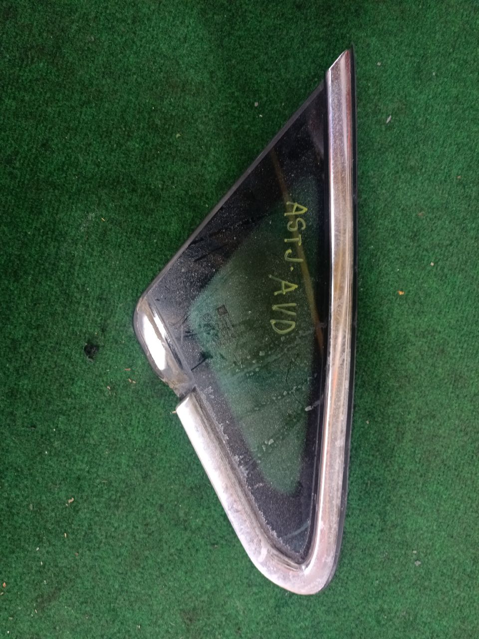 Front right window glass for Astra J with chrome