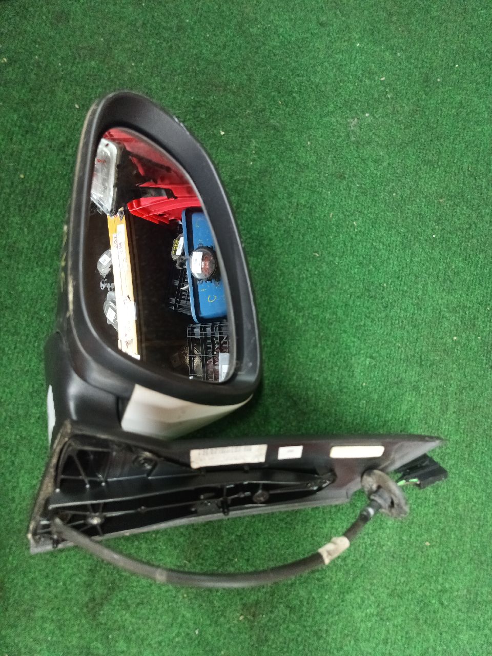 Left side mirror