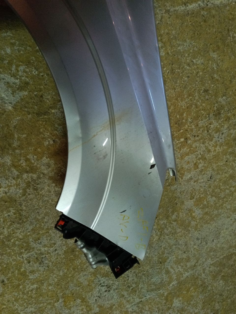 Front right fender for Zafira b