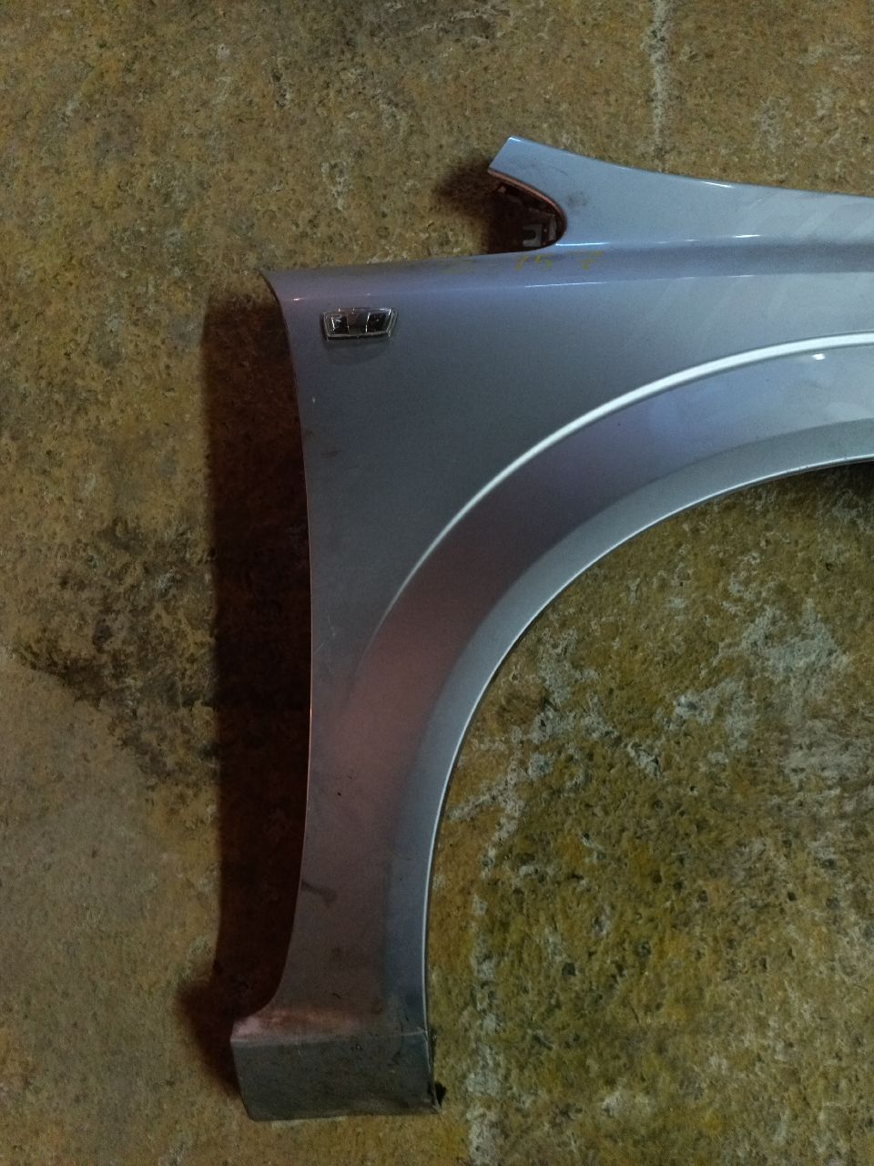 Front right fender for Zafira b