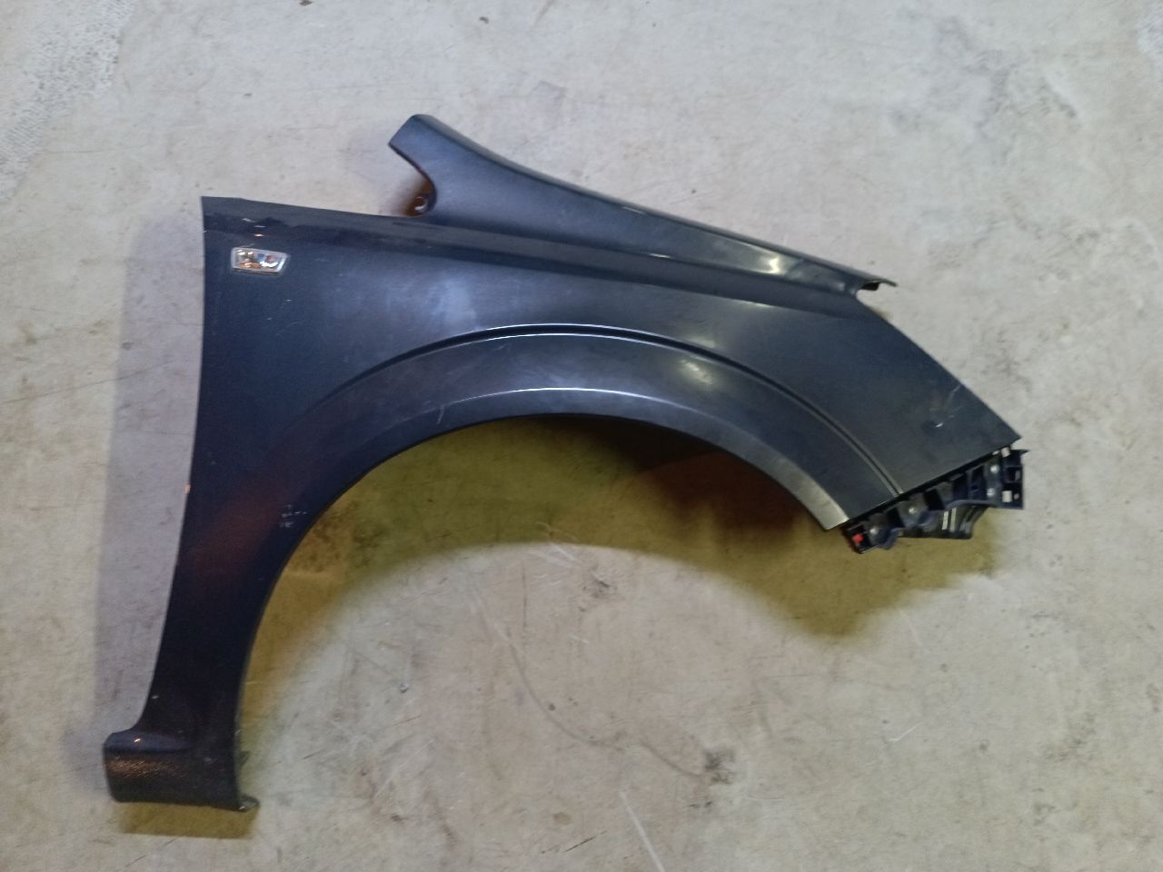Right front wing for Zafira b