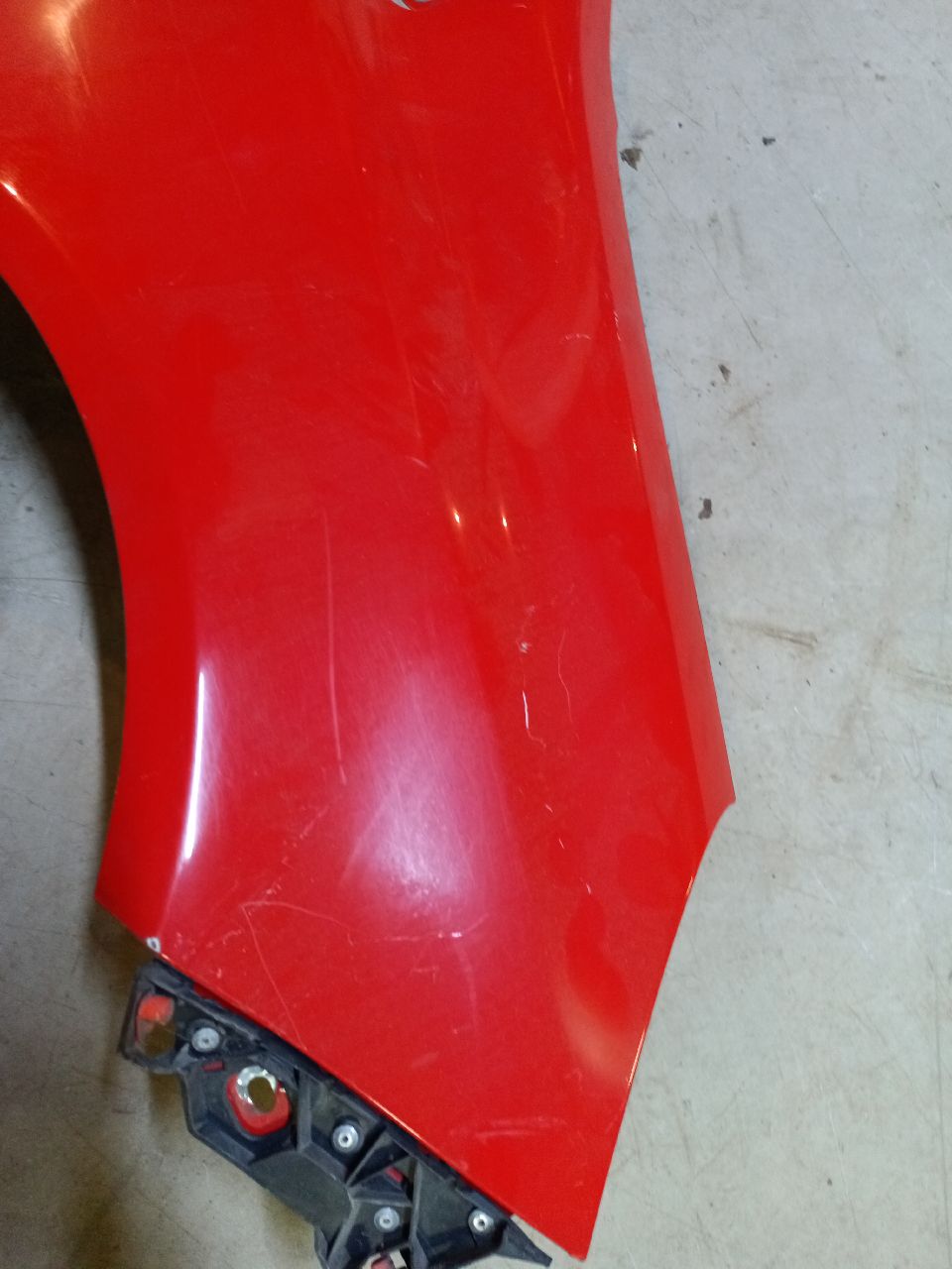 Front right fender for Corsa D - red