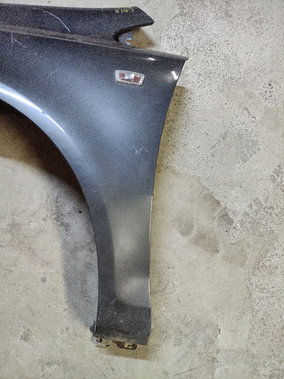Aille avant gauche anthracite