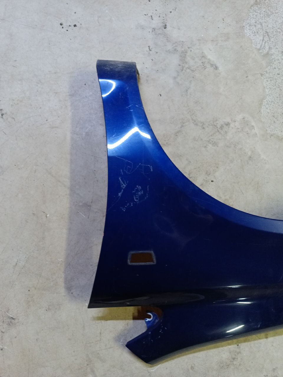 Front left fender - blue - Corsa D